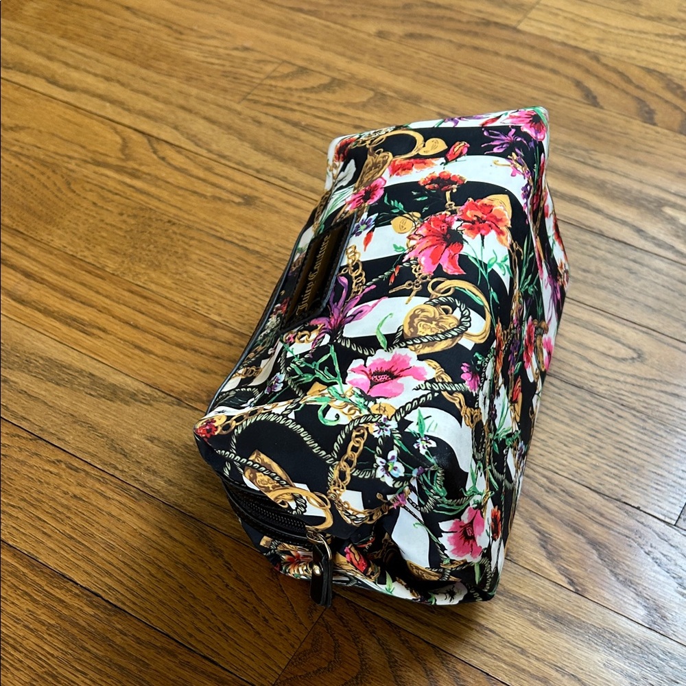 Juicy Couture Black and Pink Floral Cosmetic Bag - Picture 3 of 4